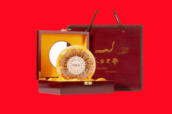 收购资讯:郸城县回收冬虫夏草是按克吗